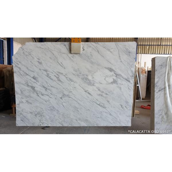 Calacatta Oro Marble